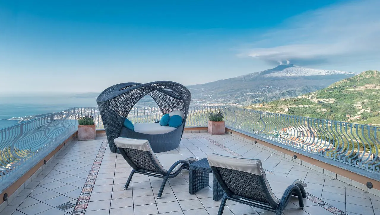 Villa Le Terrazze Charming Rooms Taormina 0*,