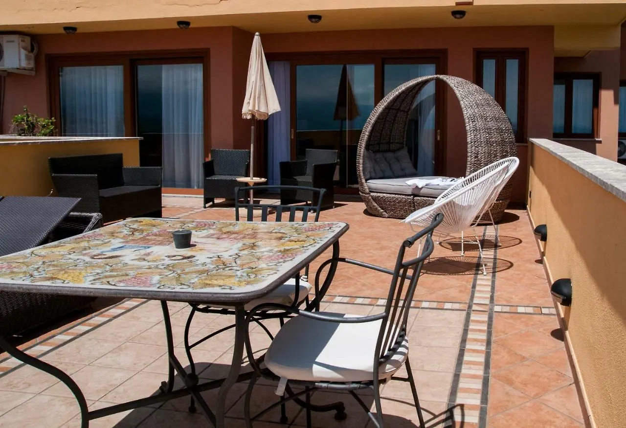 Villa Le Terrazze Charming Rooms Taormina Nocleg ze śniadaniem