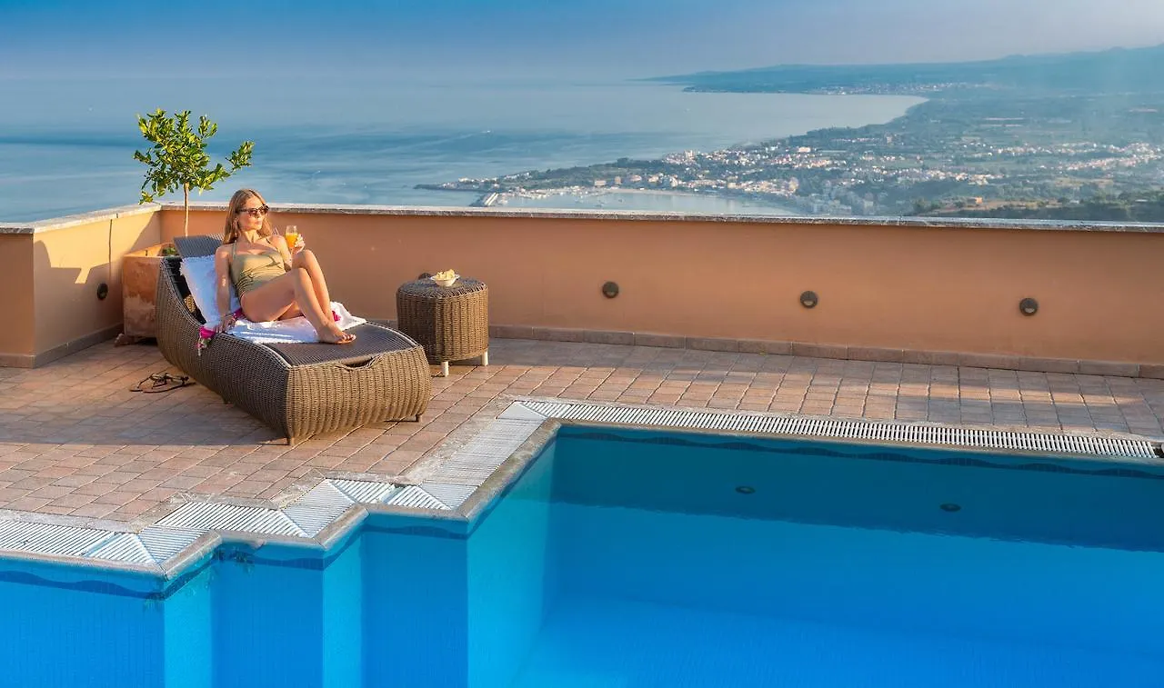 Villa Le Terrazze Charming Rooms Taormine 0*,